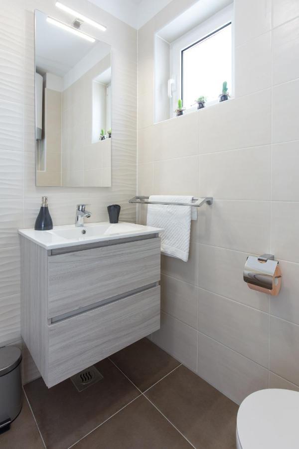 Apartments Kiara Пунат Екстериор снимка
