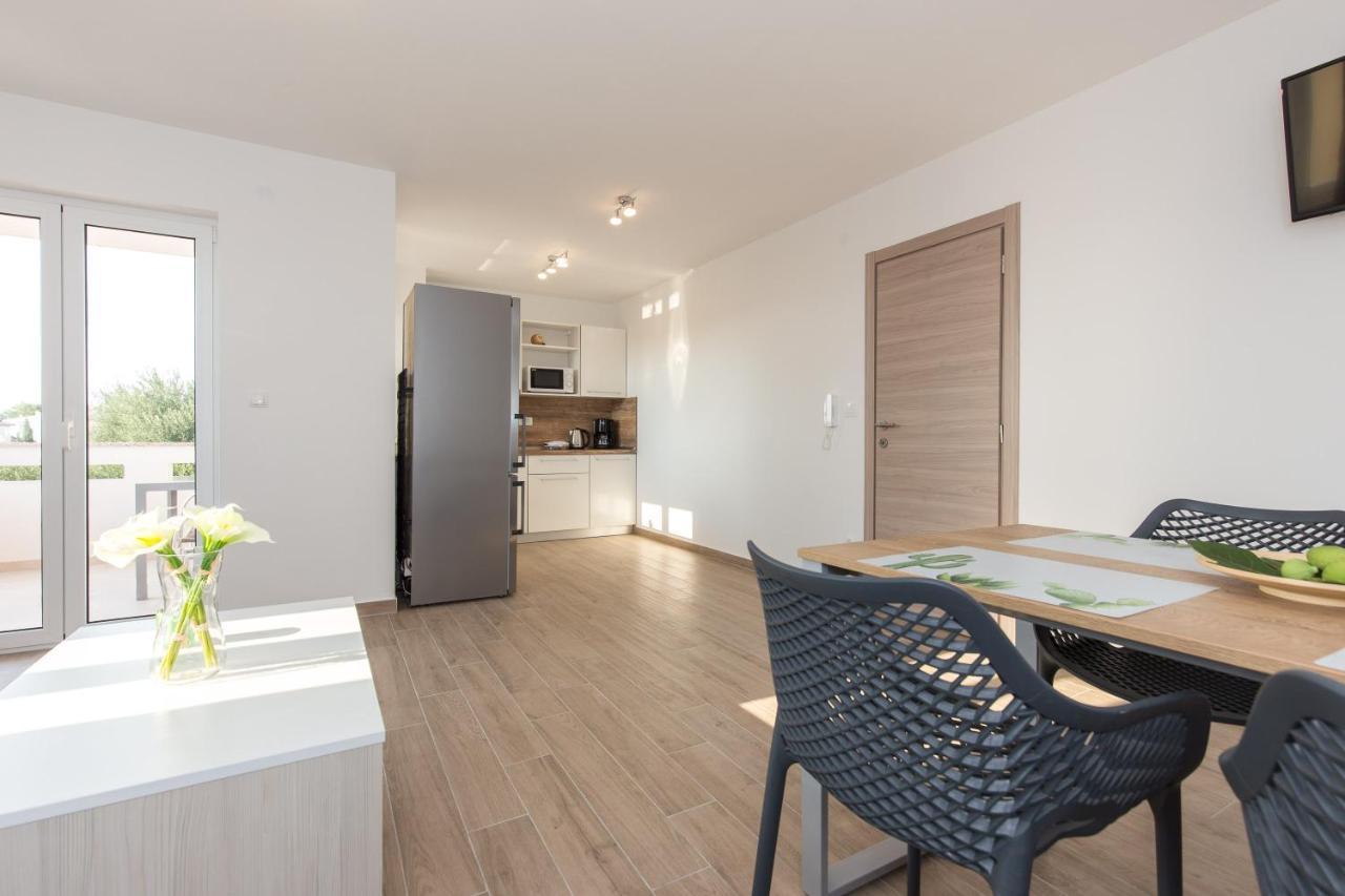 Apartments Kiara Пунат Екстериор снимка