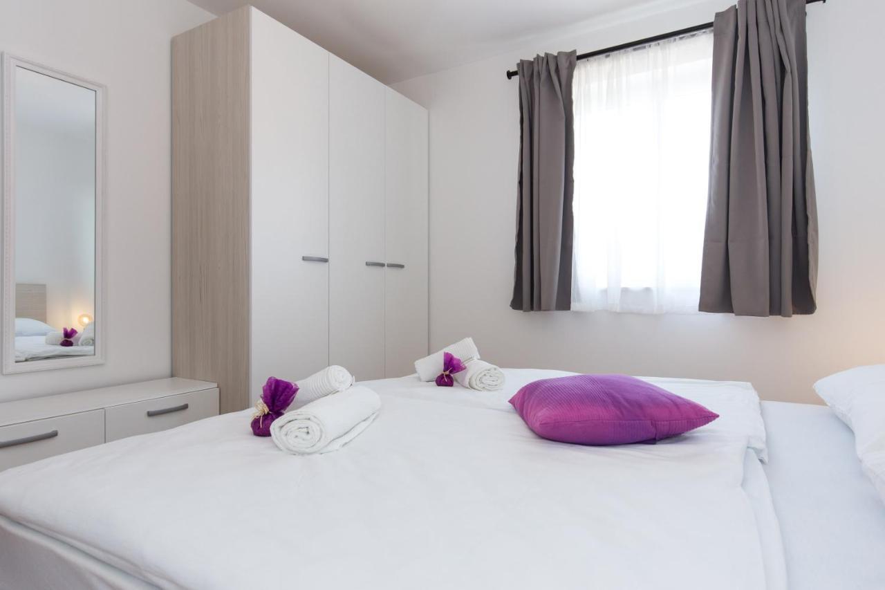 Apartments Kiara Пунат Екстериор снимка